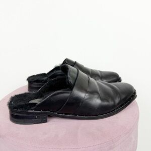 Freda Salvador Black Leather Keen Mule Flats Shearling Lining Size 9